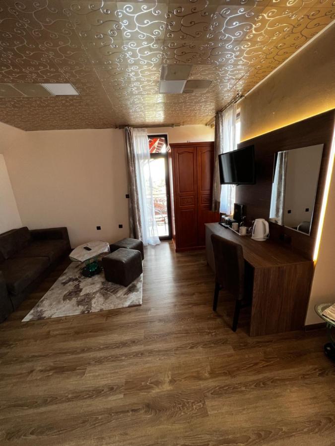 فندق Complex Koko Hills ساباريفا بانيا المظهر الخارجي الصورة